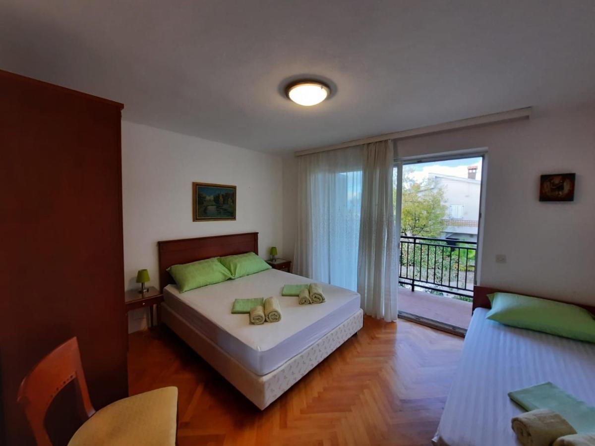 Holiday Home Marija Vantacici Bagian luar foto